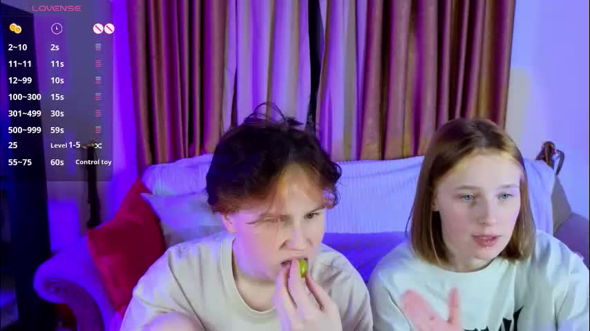 berry_assortment Cam Model Chat November 7, 2025