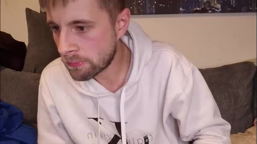 julia_official Cam Model Chat November 7, 2025