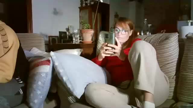 lolahueso Cam Model Chat November 7, 2025