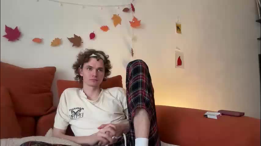 di_n_alex Cam Model Chat November 7, 2025