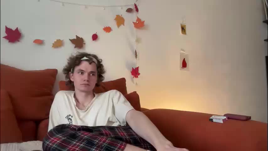 di_n_alex Cam Model Chat November 7, 2025