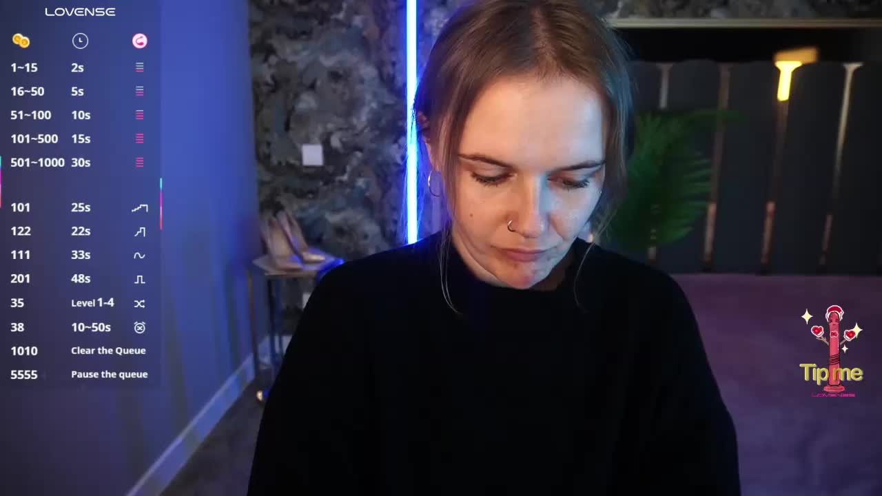 MaribelRiver Cam Model Chat November 7, 2025