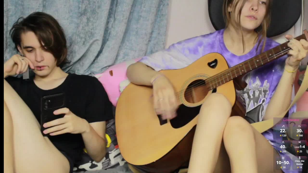 Kamala_Adele Cam Model Chat November 8, 2025