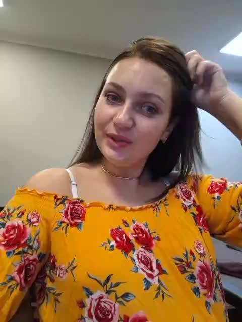 MiLAshKaA Cam Model Chat November 8, 2025