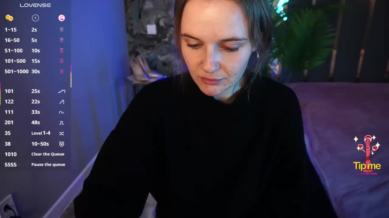 MaribelRiver Cam Model Chat November 8, 2025