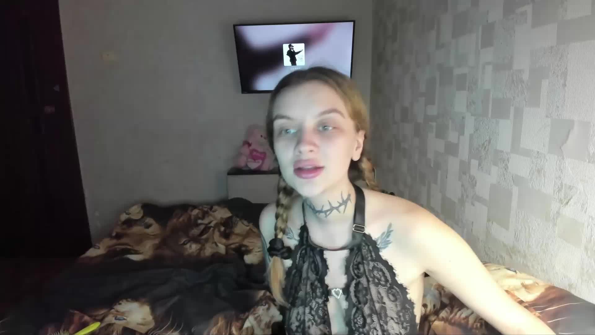 AlisTris Cam Model Chat November 8, 2025