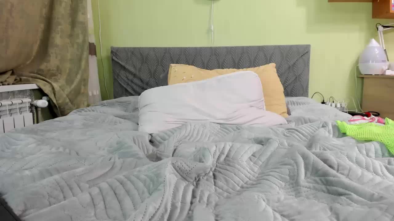 Kira2025 Cam Model Chat November 8, 2025