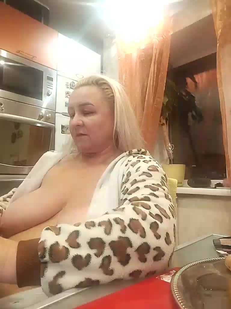 miranda-robinson Cam Model Chat November 8, 2025