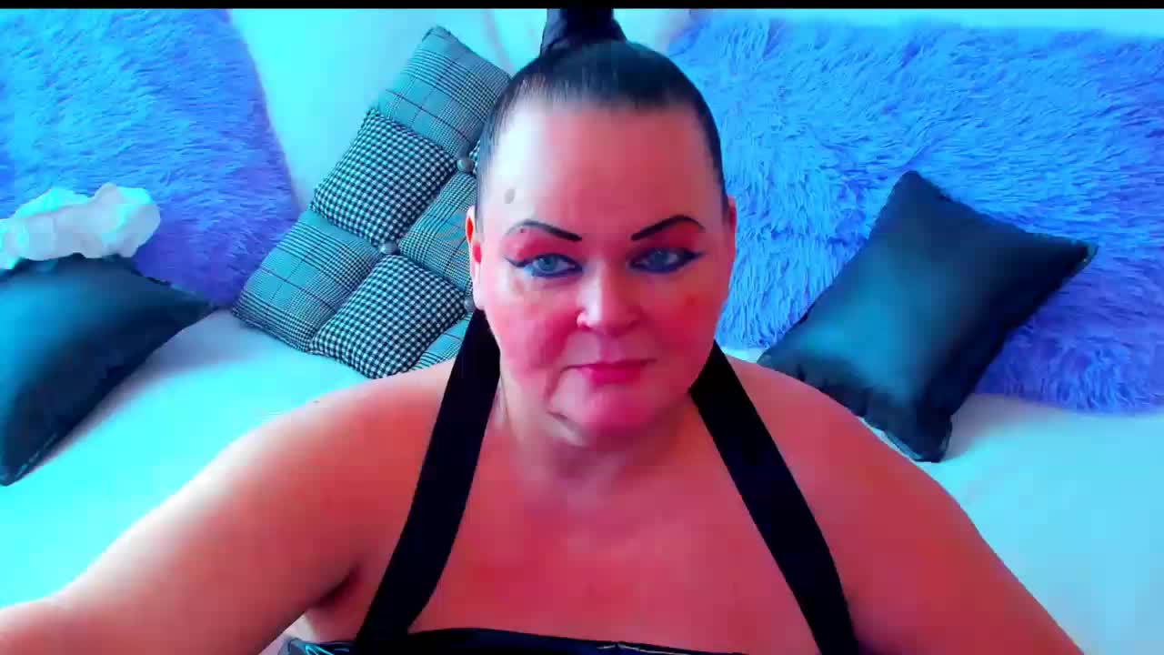 MilanaBiegert Cam Model Chat November 8, 2025