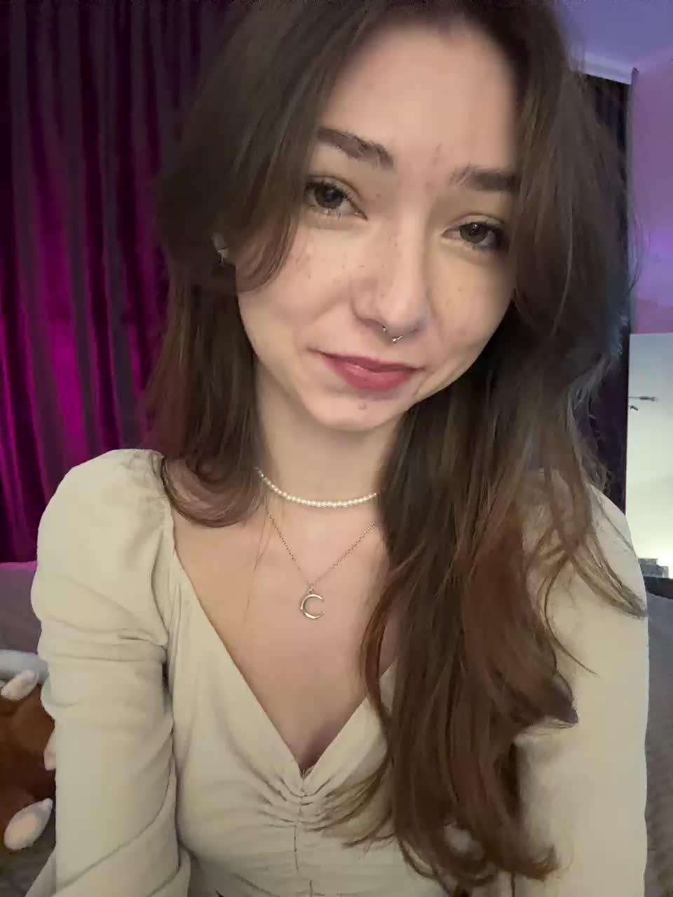 ShyAlya Cam Model Chat November 8, 2025