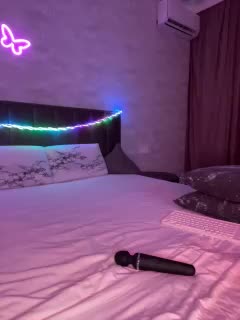 ButttFly Cam Model Chat November 8, 2025