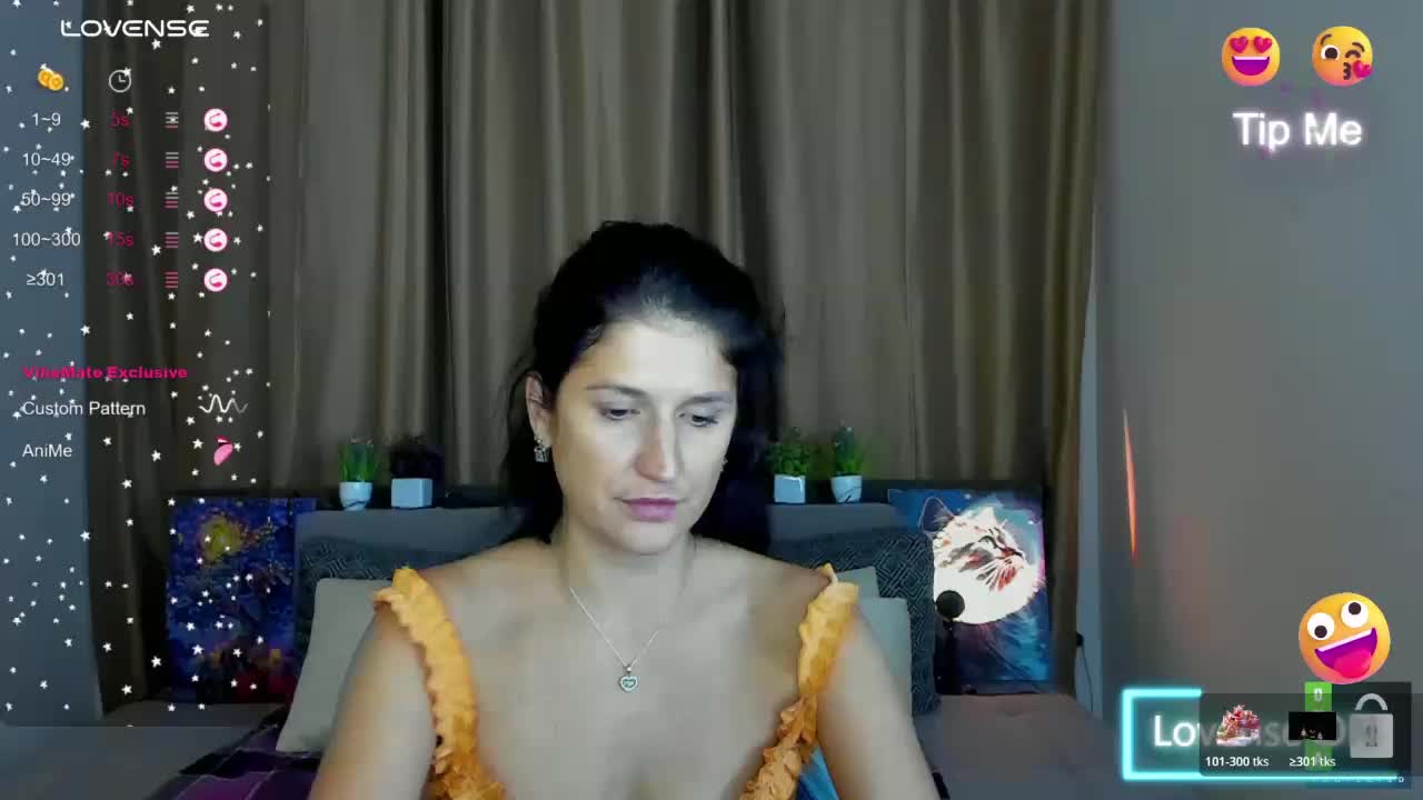 AliannaSoloKisses Cam Model Chat November 8, 2025