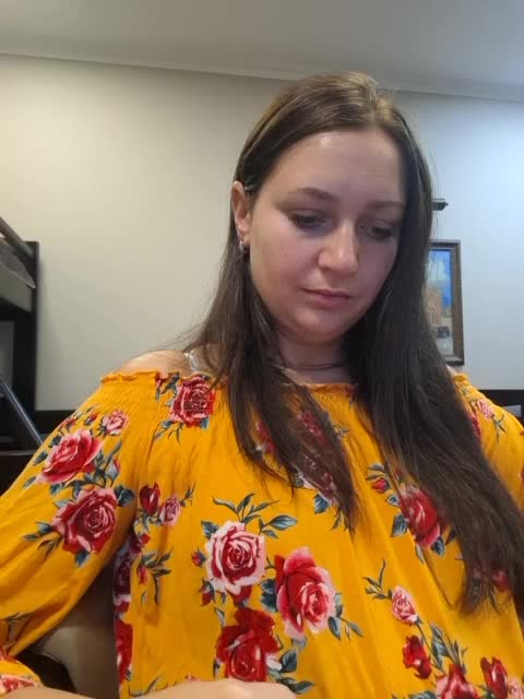 MiLAshKaA Cam Model Chat November 8, 2025