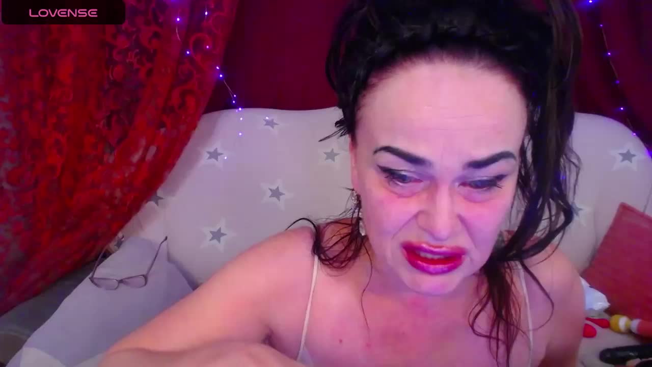 hotzlata Cam Model Chat November 8, 2025