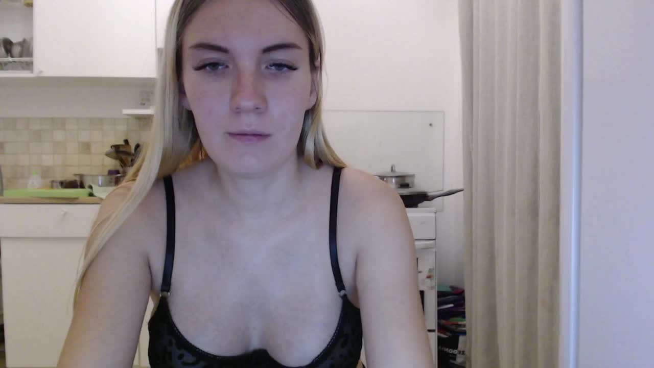 prostoMaria Cam Model Chat November 8, 2025