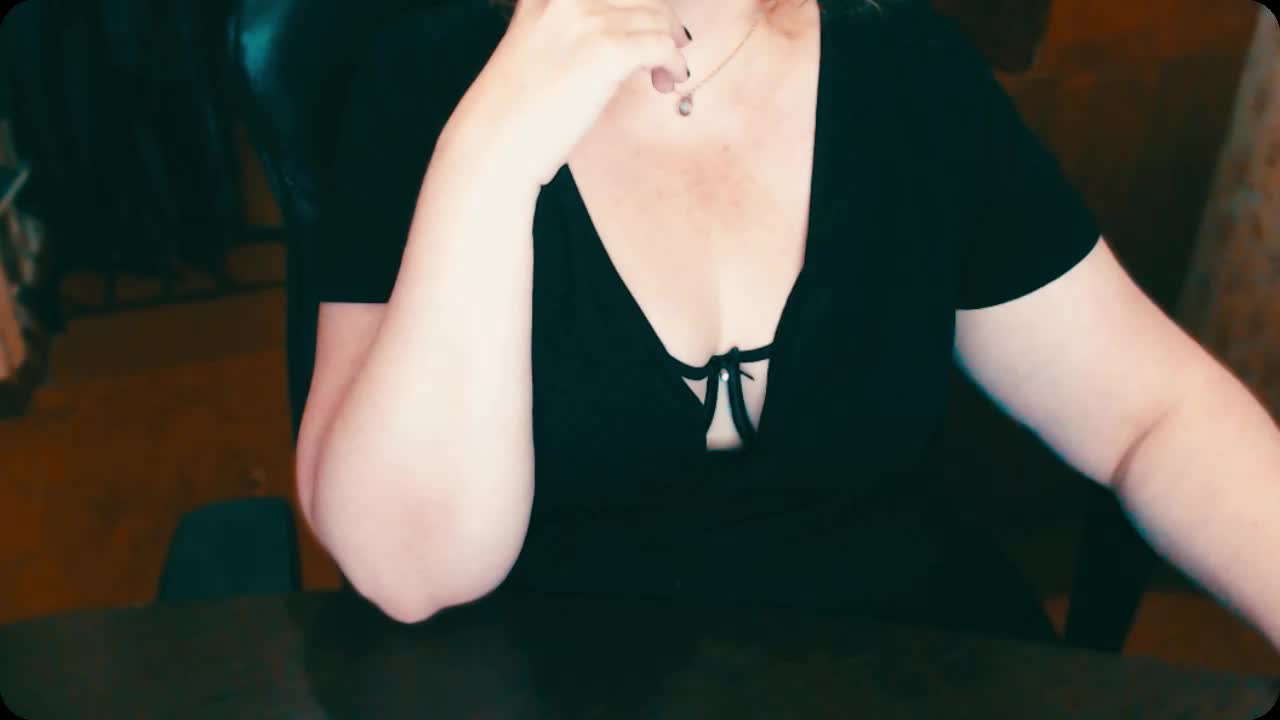 Alisa1917 Cam Model Chat November 8, 2025