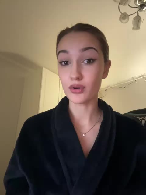 -Lana-Chester- Cam Model Chat November 8, 2025