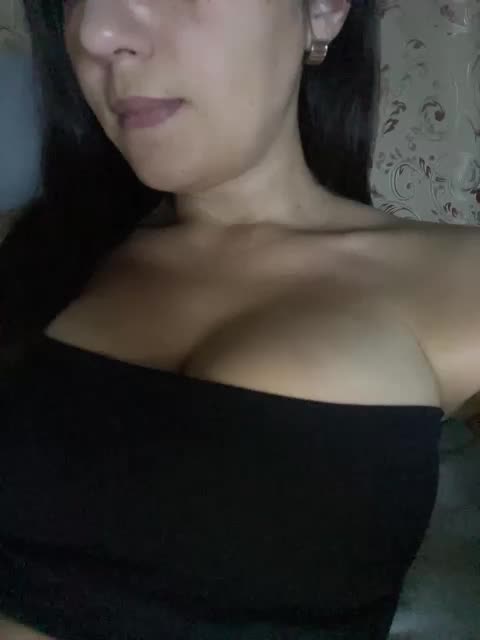 ____- Cam Model Chat November 8, 2025