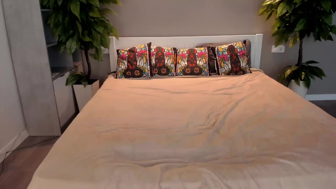 ArielGemme Cam Model Chat November 8, 2025