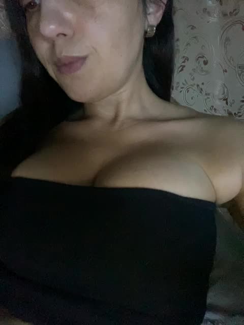 ____- Cam Model Chat November 8, 2025