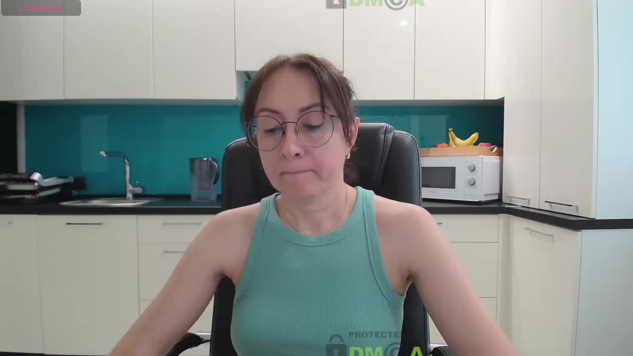 Valerianice Cam Model Chat November 8, 2025