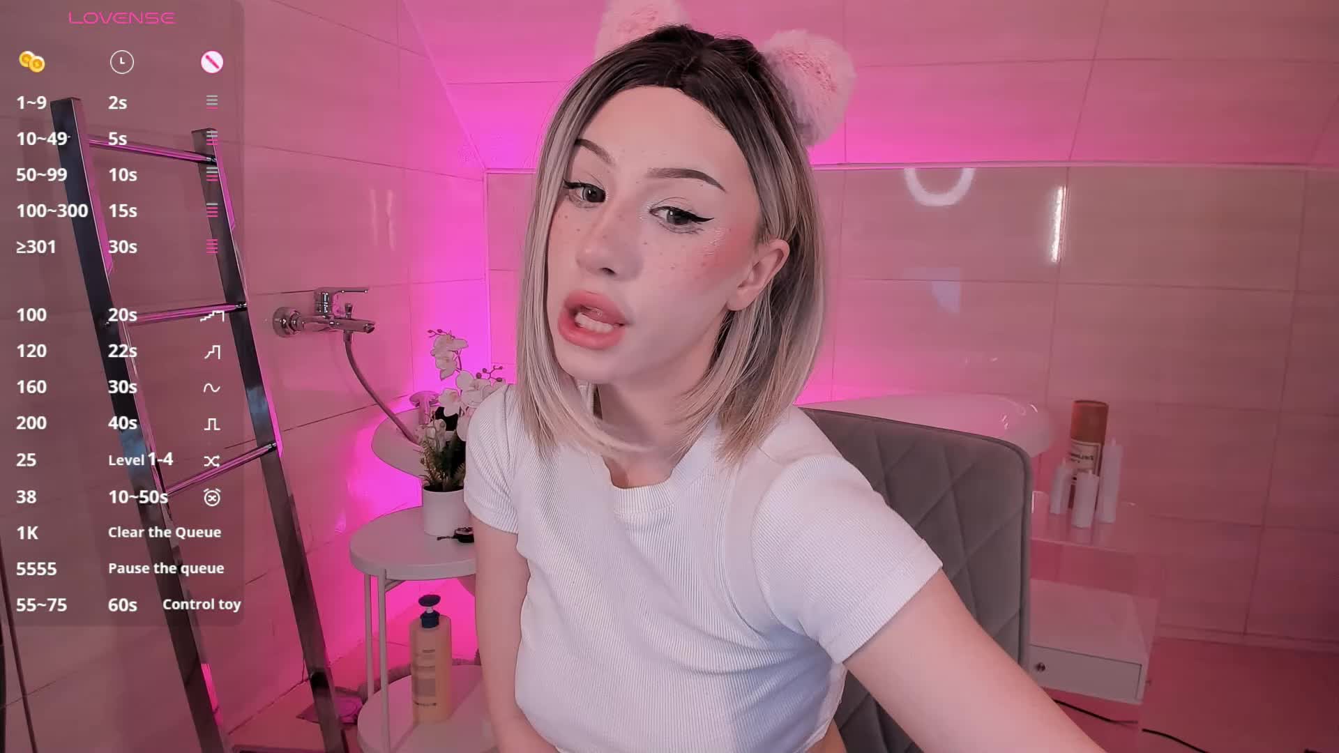 Necucubi Cam Model Chat November 8, 2025