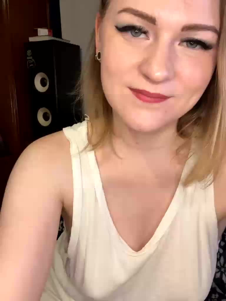 MrsAnna Cam Model Chat November 8, 2025