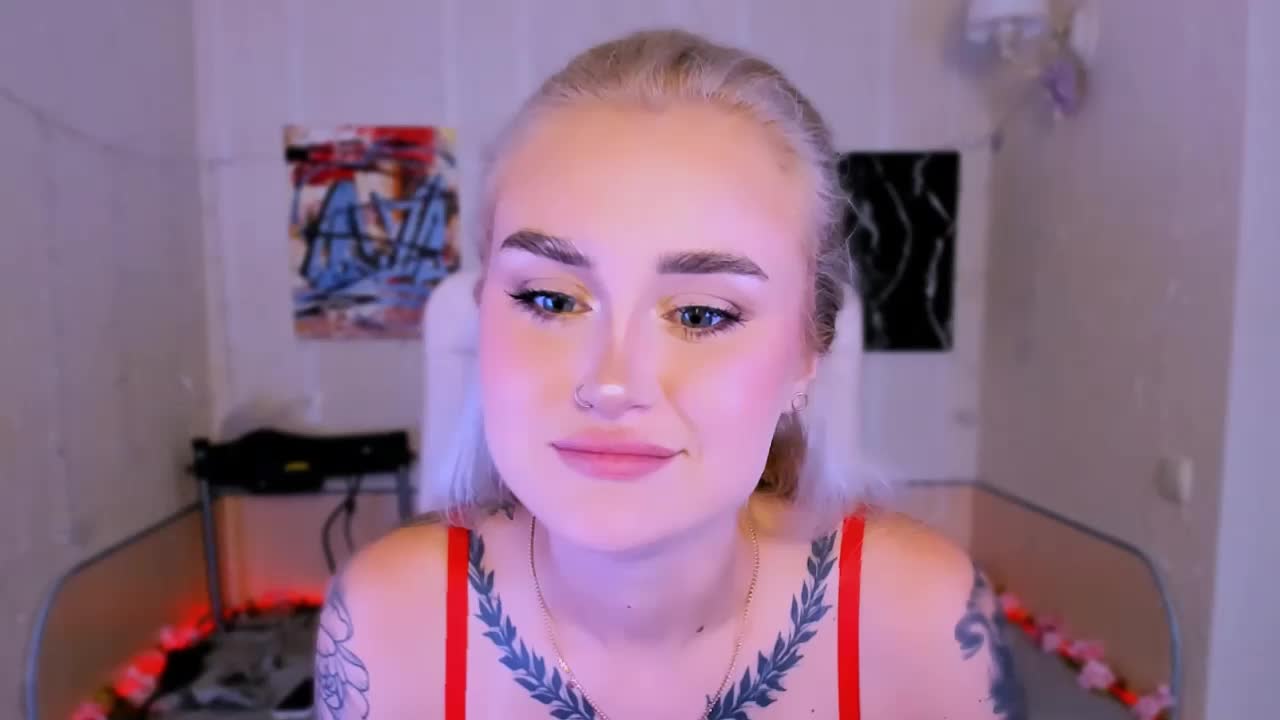 Ravenaaaa Cam Model Chat November 8, 2025