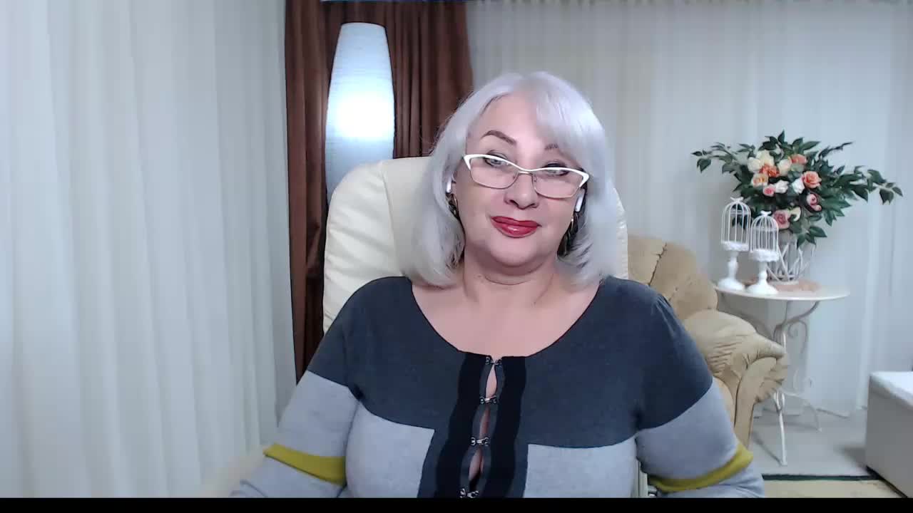 Tashyncik Cam Model Chat November 8, 2025