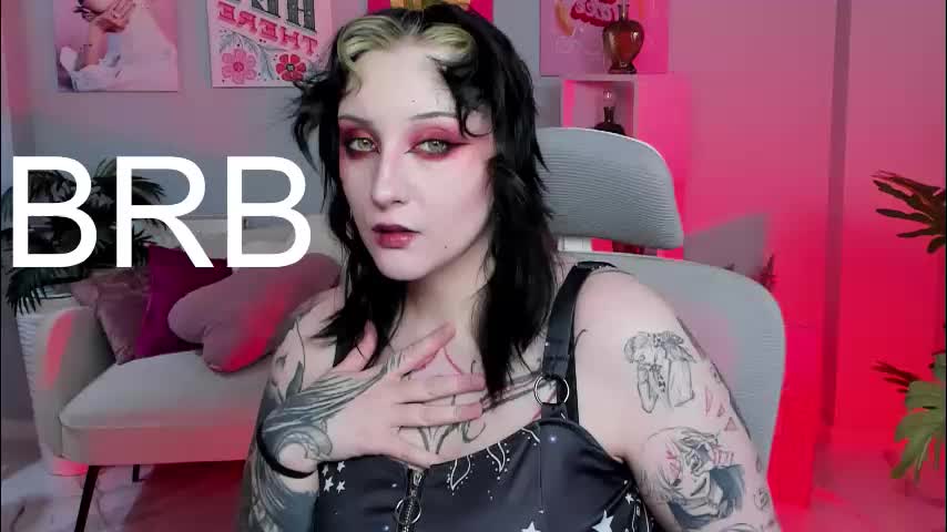 asheluck Cam Model Chat November 8, 2025