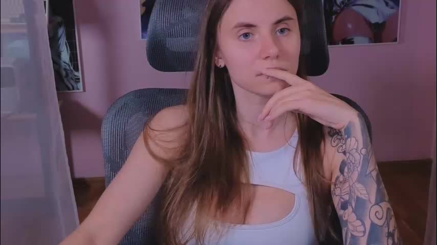 _lovelylove_ Cam Model Chat November 8, 2025