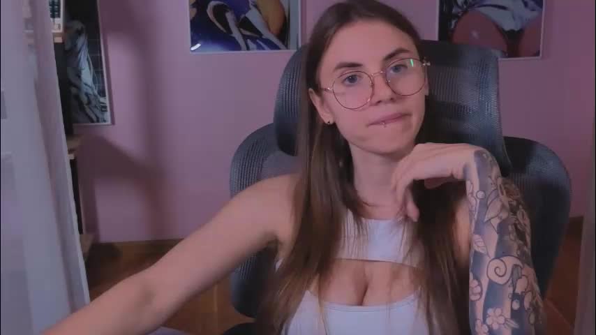 _lovelylove_ Cam Model Chat November 8, 2025