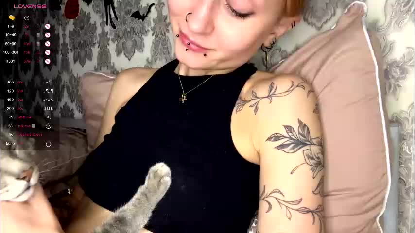 porshes Cam Model Chat November 8, 2025