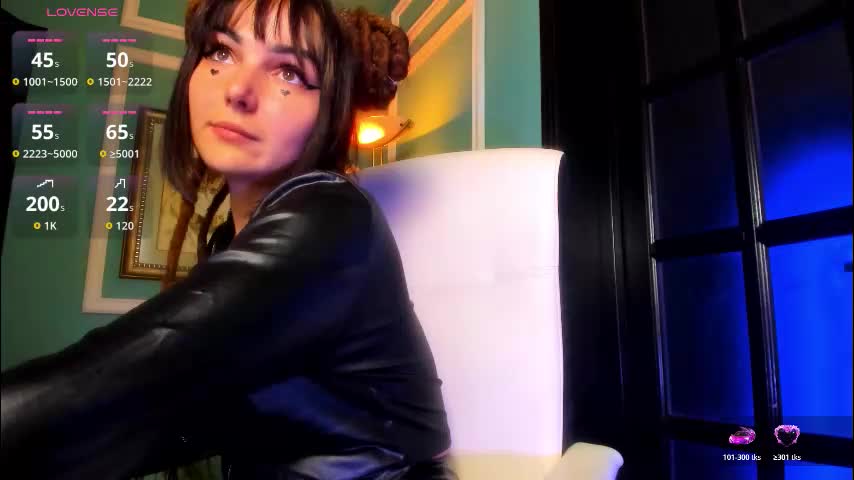 1munique Cam Model Chat November 8, 2025