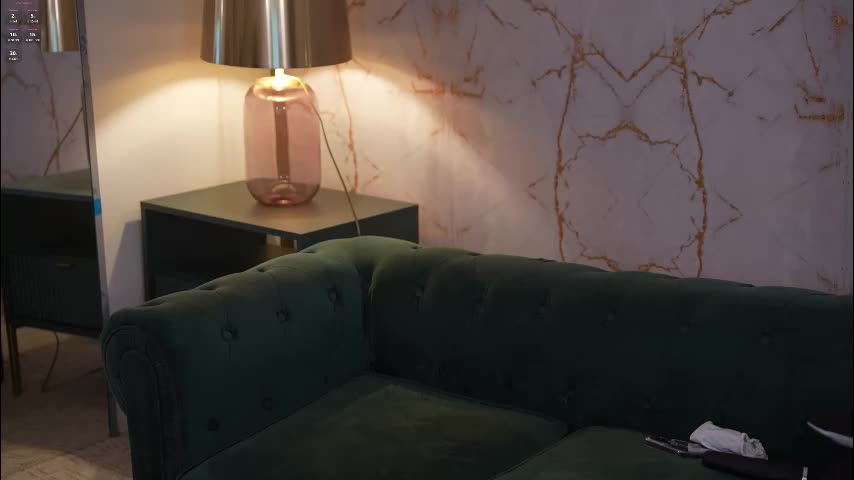 bright_diamonds_054 Cam Model Chat November 8, 2025