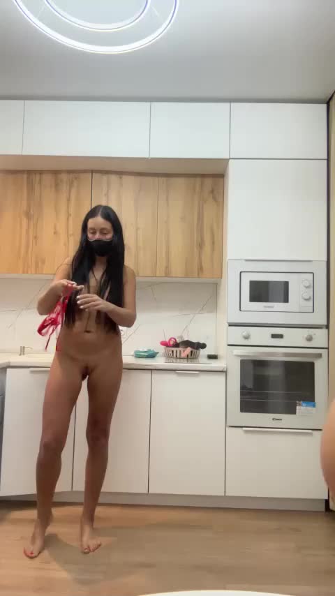 Milana555550 Cam Model Chat November 8, 2025