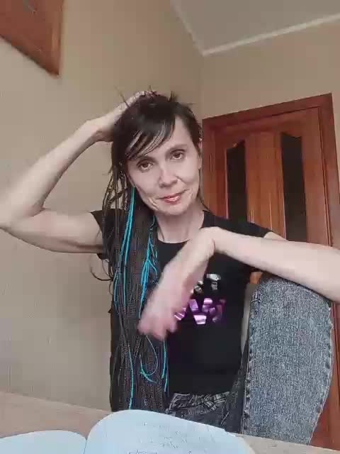 Hellenalonenochka Cam Model Chat November 8, 2025