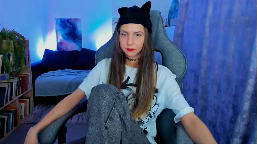graycewild Cam Model Chat November 8, 2025