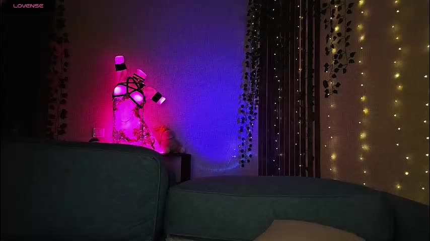 aspirine_ Cam Model Chat November 8, 2025