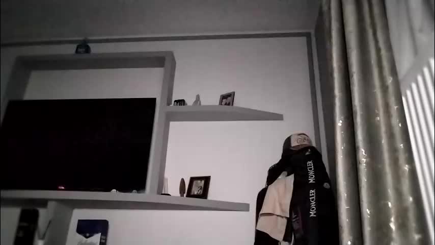 crazybrenda89 Cam Model Chat November 8, 2025