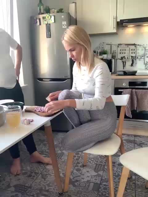 DonorDi Cam Model Chat November 8, 2025