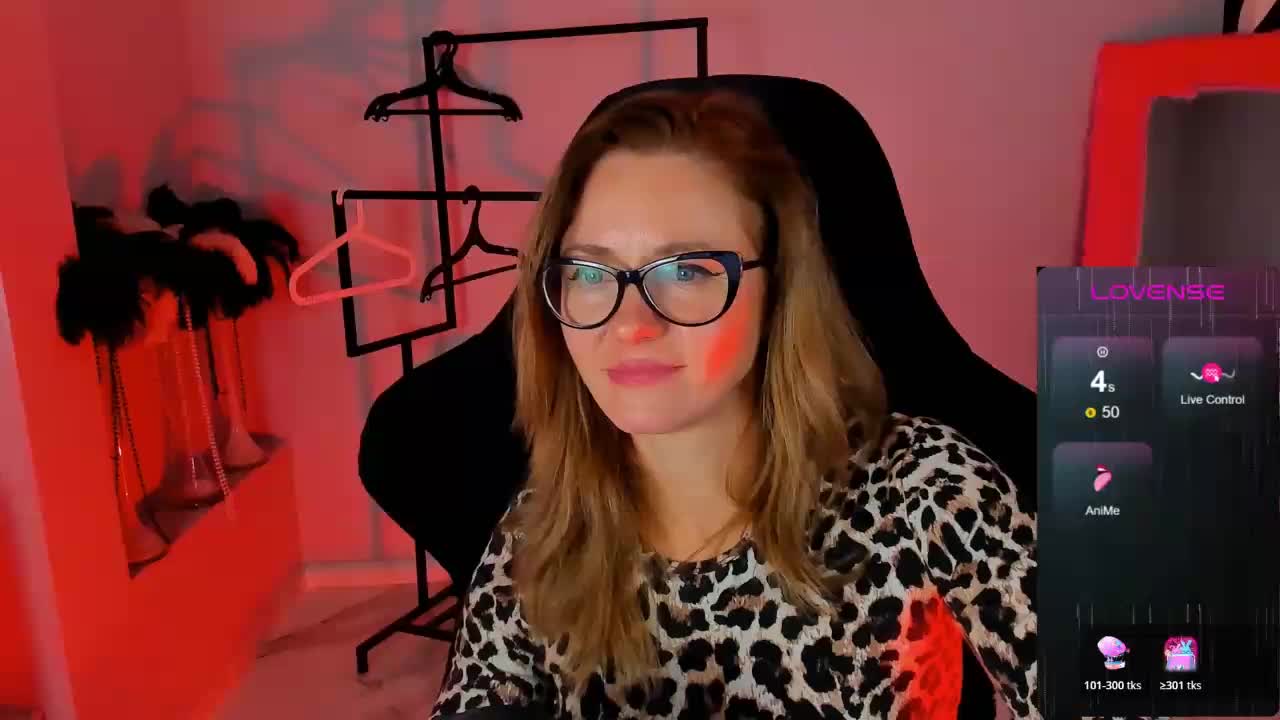 FreyaFindomFitGoddess Cam Model Chat November 9, 2025