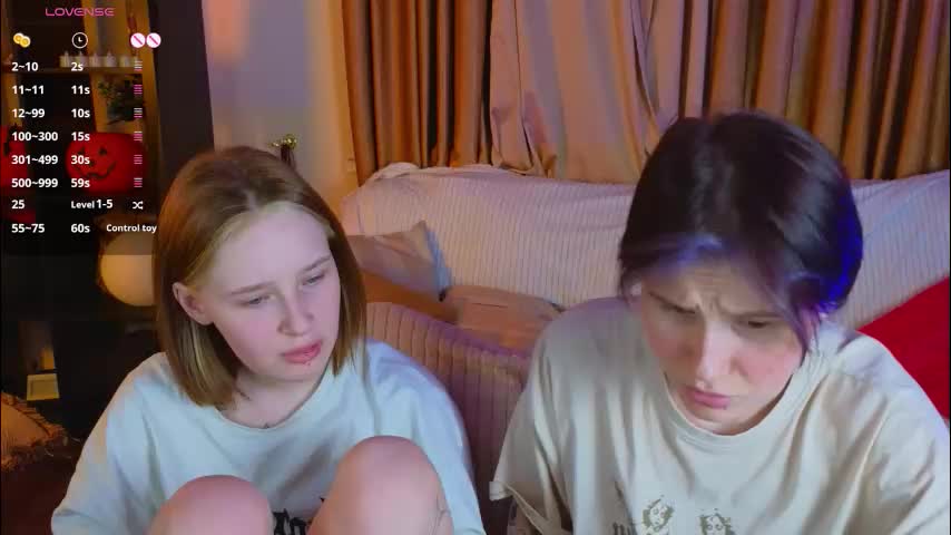 berry_assortment Cam Model Chat November 9, 2025