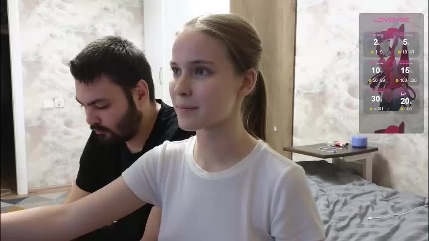 taiti_fox_cub Cam Model Chat November 9, 2025