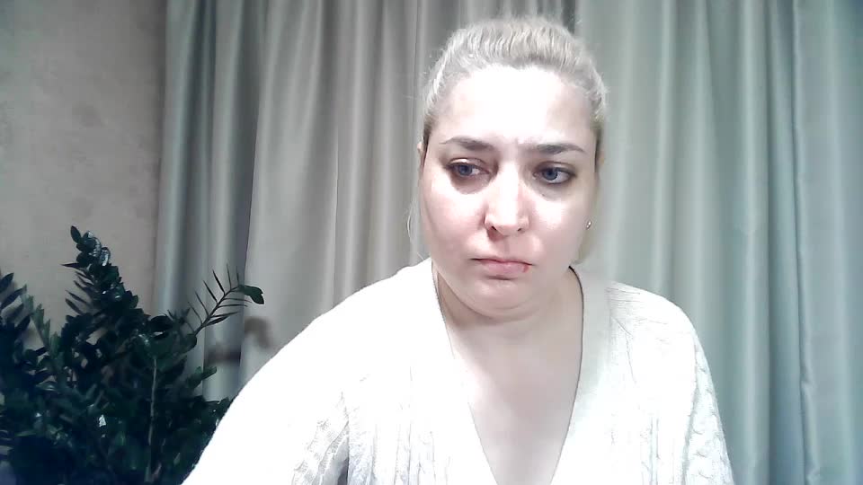 KickaIricka Cam Model Chat November 9, 2025