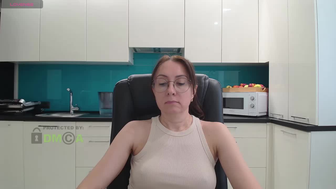 Valerianice Cam Model Chat November 9, 2025