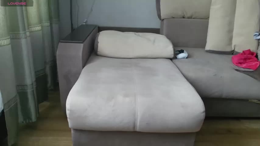 Milaa1998 Cam Model Chat November 9, 2025