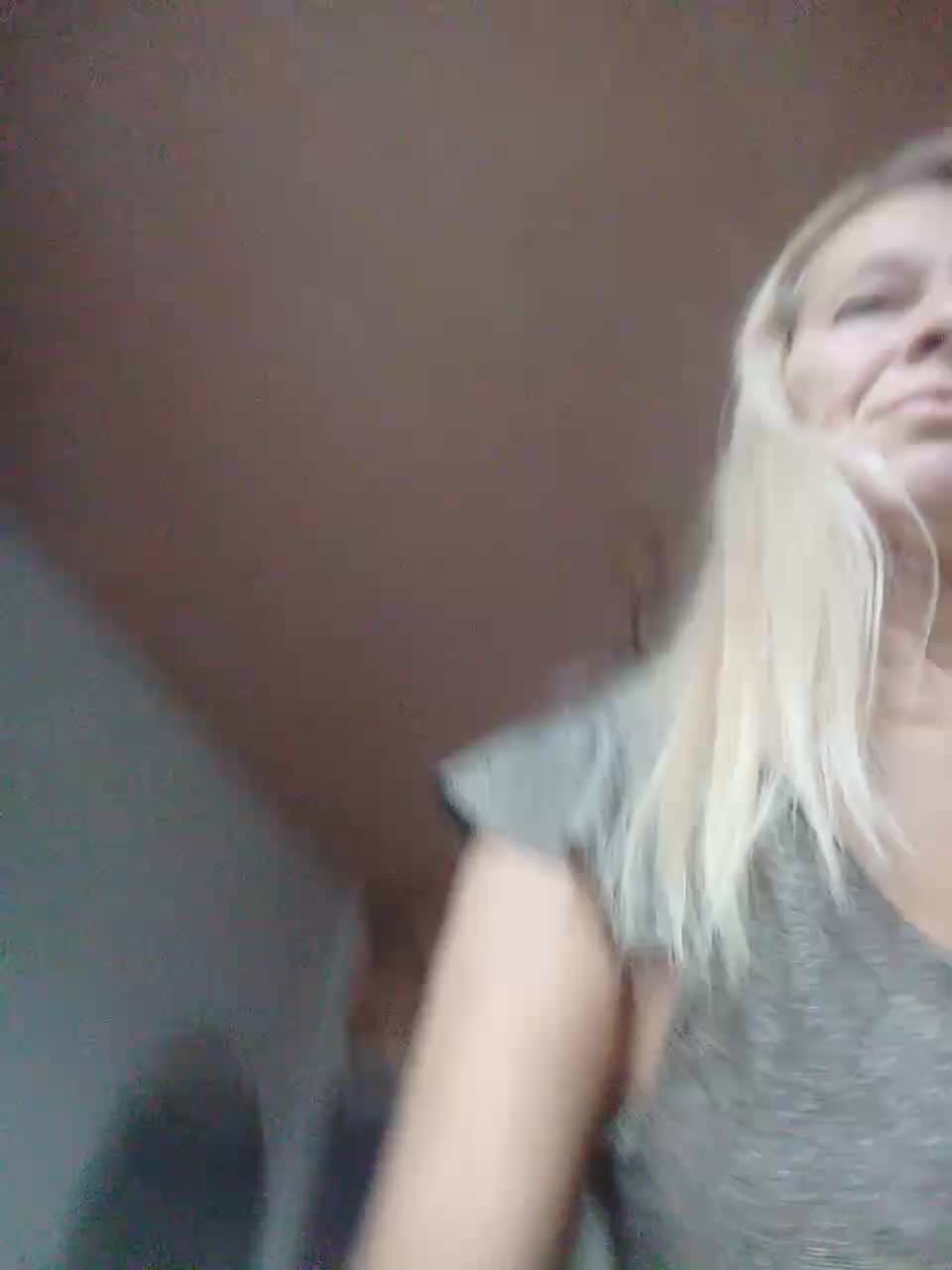 Victoria-sexi Cam Model Chat November 9, 2025