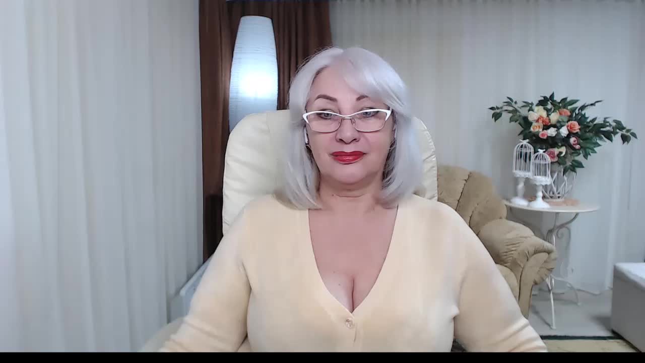 Tashyncik Cam Model Chat November 9, 2025