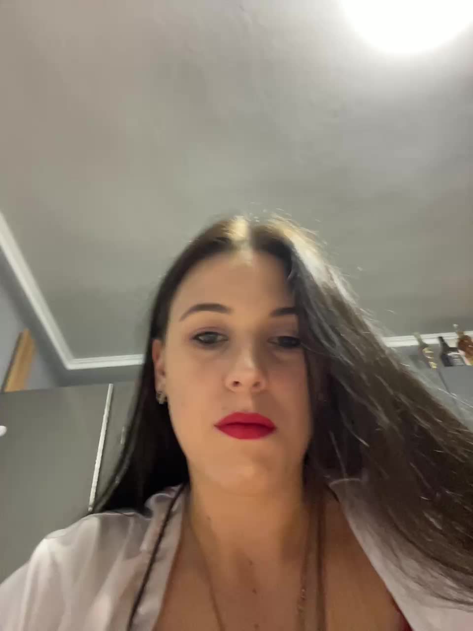 Potifays Cam Model Chat November 9, 2025